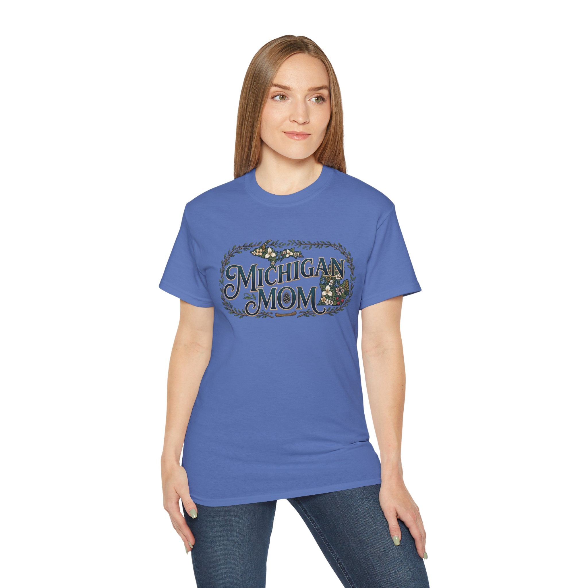 Michigan Mom T‑Shirt – Vintage Floral State Pride Tee for Moms