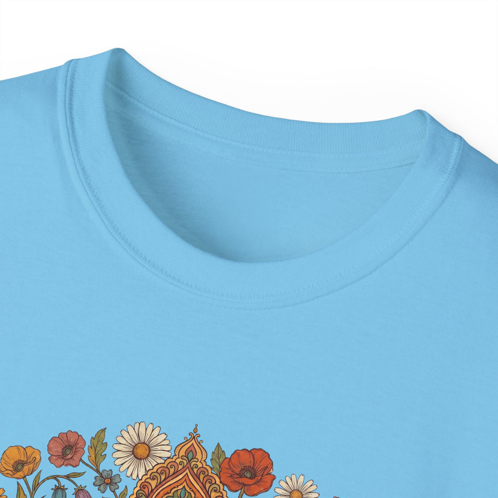 Retro Floral Tee — Vintage Brown Flower Bouquet Graphic
