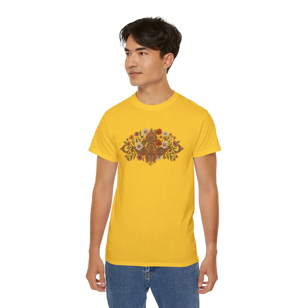 Retro Floral Tee — Vintage Brown Flower Bouquet Graphic