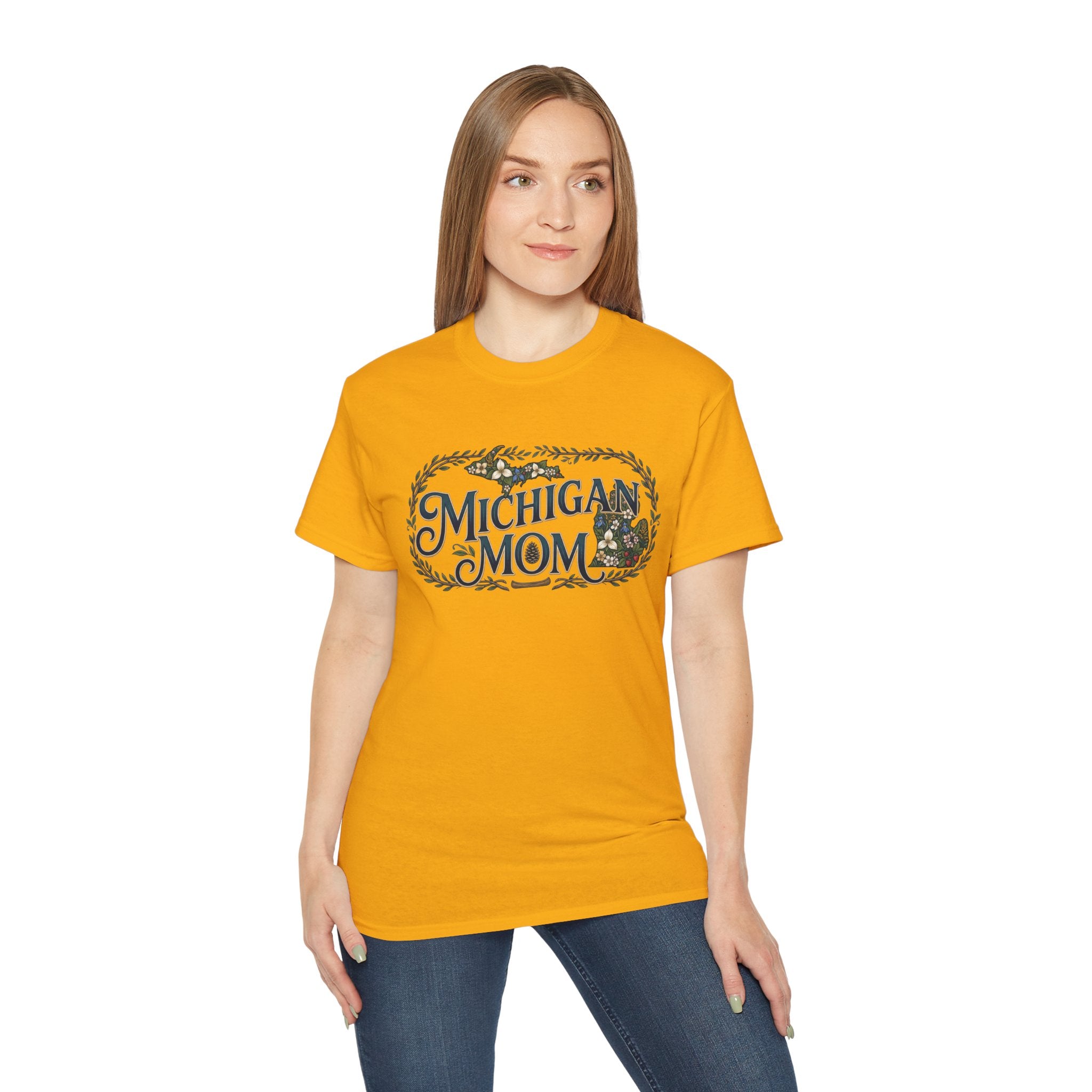 Michigan Mom T‑Shirt – Vintage Floral State Pride Tee for Moms