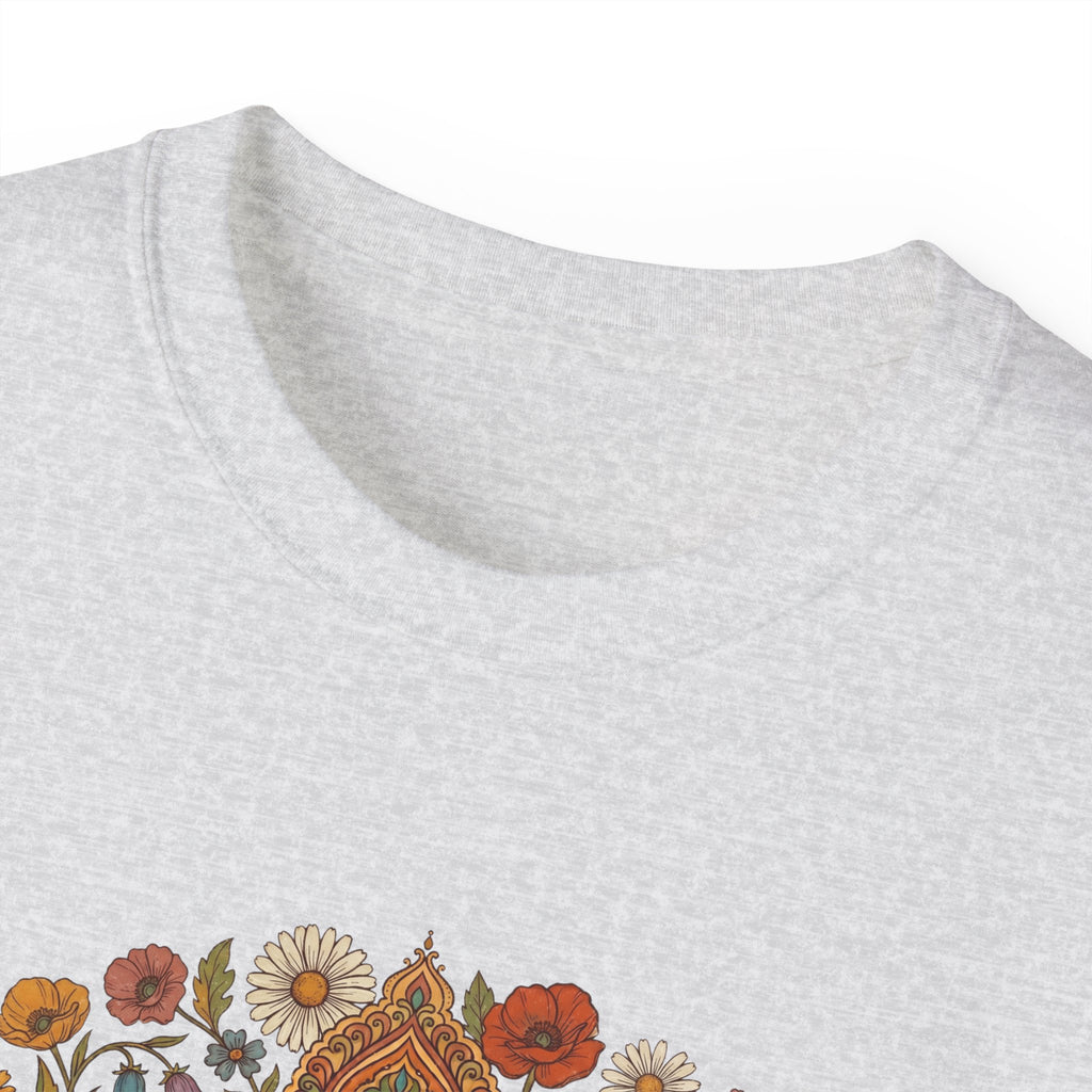 Retro Floral Tee — Vintage Brown Flower Bouquet Graphic